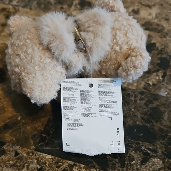 NWT Plush Cream Teddy Bear Hair Clip - Picture 4 of 4